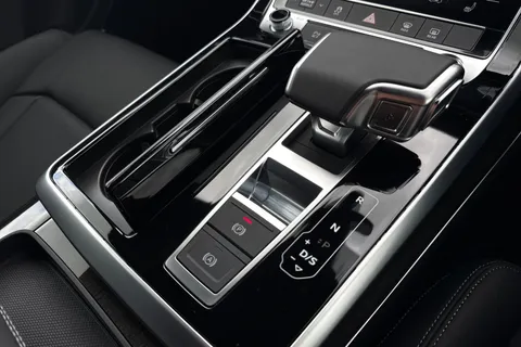 Audi Q7 3.0 TDI V6 Black Edition Tiptronic quattro Euro 6 (s/s) 5dr Thumbnail #23