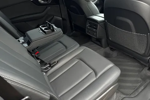 Audi Q7 3.0 TDI V6 Black Edition Tiptronic quattro Euro 6 (s/s) 5dr Thumbnail #42