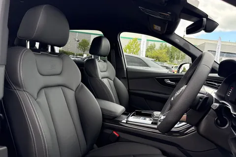 Audi Q7 3.0 TDI V6 Black Edition Tiptronic quattro Euro 6 (s/s) 5dr Thumbnail #45