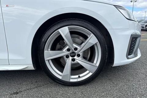 LM73HFD Audi A4 Avant Avant S line 35 TFSI 150 PS S tronic Thumbnail #11