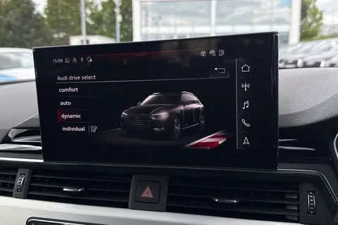 LM73HFD Audi A4 Avant Avant S line 35 TFSI 150 PS S tronic Thumbnail #32
