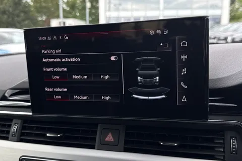 LM73HFD Audi A4 Avant Avant S line 35 TFSI 150 PS S tronic Thumbnail #33