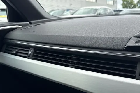 LM73HFD Audi A4 Avant Avant S line 35 TFSI 150 PS S tronic Thumbnail #52