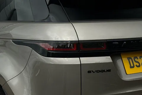 20 of 51 for Land Rover Range Rover Evoque 2.0 D200 Evoque Edition 5dr