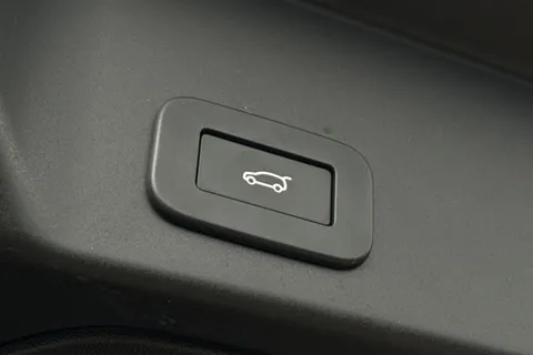 30 of 51 for Land Rover Range Rover Evoque 2.0 D200 Evoque Edition 5dr