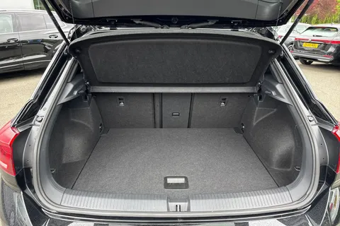 KY75RZV Volkswagen T-Roc 2.0 TSI 300 4MOTION R 5dr DSG ⭐Nappa leather package, Discover Pro, Rear ca Thumbnail #8