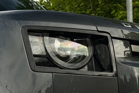 KO74MXV Land Rover Defender 110 3.0 D350 X-Dynamic HSE 5dr Thumbnail #19
