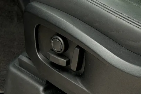 KO74MXV Land Rover Defender 110 3.0 D350 X-Dynamic HSE 5dr Thumbnail #33