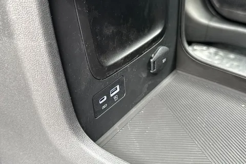 38 of 62 for JAECOO 7 1.5T SHS Luxury 5dr Auto