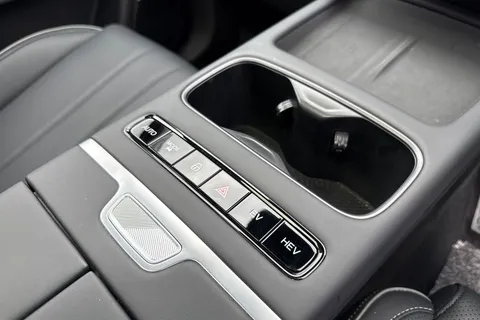 51 of 62 for JAECOO 7 1.5T SHS Luxury 5dr Auto