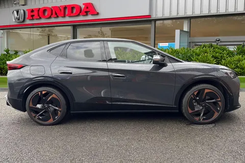 KN75YEJ CUPRA Tavascan 77kWh VZ1 SUV Coupe Auto 4Drive 5dr Thumbnail #4