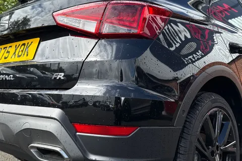KR75XOK SEAT Arona 1.0 TSI FR Black Edition DSG Euro 6 (s/s) 5dr Thumbnail #9