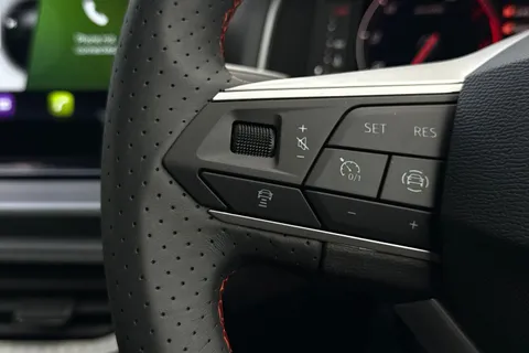 KR75XOK SEAT Arona 1.0 TSI FR Black Edition DSG Euro 6 (s/s) 5dr Thumbnail #32
