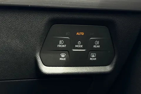 SEAT Leon 1.5 TSI EVO FR Sport Euro 6 (s/s) 5dr Thumbnail #37