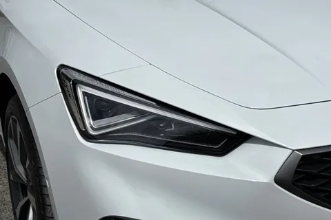 SEAT Leon 1.5 TSI EVO FR Sport Euro 6 (s/s) 5dr Thumbnail #39