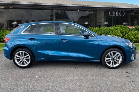 RO23EGZ Audi A3 Sport 30 TFSI  110 PS 6-speed Thumbnail #4