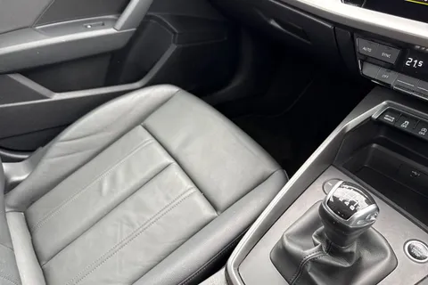 RO23EGZ Audi A3 Sport 30 TFSI  110 PS 6-speed Thumbnail #21