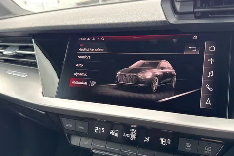 RO23EGZ Audi A3 Sport 30 TFSI  110 PS 6-speed Thumbnail #37