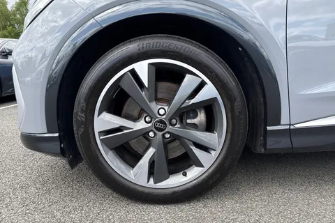 KP73LFJ Audi Q4 e-tron Q4  S line 50 e-tron quattro 220,00 kW Thumbnail #14