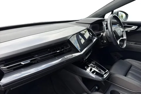 KP73LFJ Audi Q4 e-tron Q4  S line 50 e-tron quattro 220,00 kW Thumbnail #16
