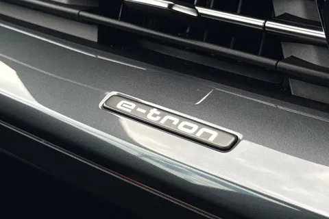 KP73LFJ Audi Q4 e-tron Q4  S line 50 e-tron quattro 220,00 kW Thumbnail #50