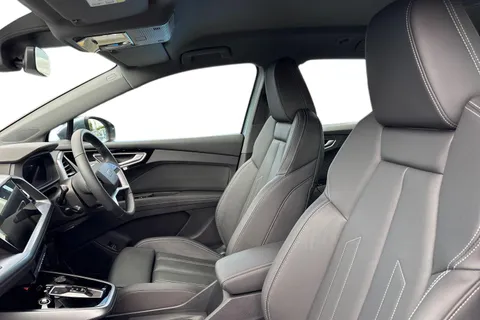KR75ZSV Audi Q4 e-tron Q4  Sport 45 e-tron quattro 210,00 kW Thumbnail #17
