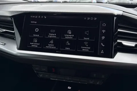 KR75ZSV Audi Q4 e-tron Q4  Sport 45 e-tron quattro 210,00 kW Thumbnail #39