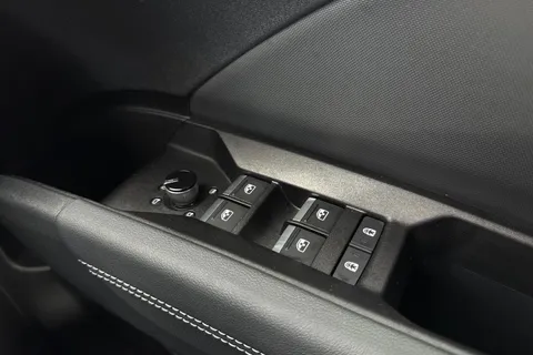 KR75ZSV Audi Q4 e-tron Q4  Sport 45 e-tron quattro 210,00 kW Thumbnail #53