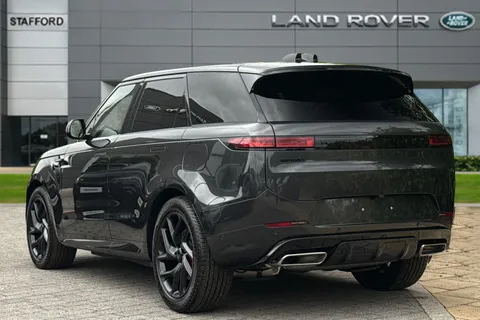 Land Rover Range Rover Sport 3.0 P460e 38.2kWh Edition Auto 4WD Euro 6 (s/s) 5dr Thumbnail #3