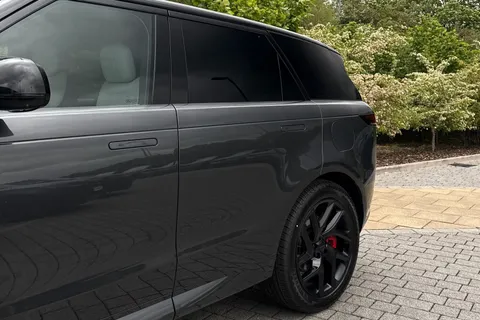 Land Rover Range Rover Sport 3.0 P460e 38.2kWh Edition Auto 4WD Euro 6 (s/s) 5dr Thumbnail #49