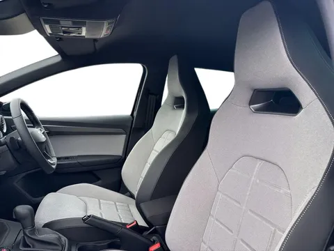 KR26LVA SEAT Ibiza 1.0 TSI 115 FR Sport 5dr DSG Thumbnail #11