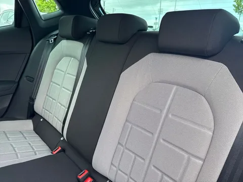 KR26LVA SEAT Ibiza 1.0 TSI 115 FR Sport 5dr DSG Thumbnail #14