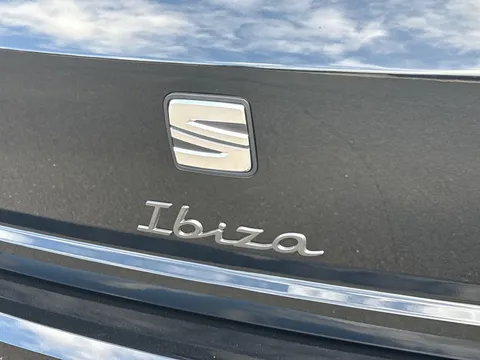 KR26LVA SEAT Ibiza 1.0 TSI 115 FR Sport 5dr DSG Thumbnail #25