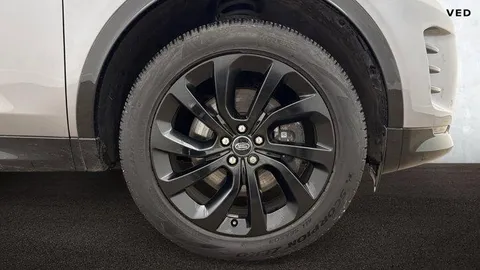 KK24CFF Land Rover Discovery Sport 1.5 P270e Dynamic HSE 5dr Thumbnail #10