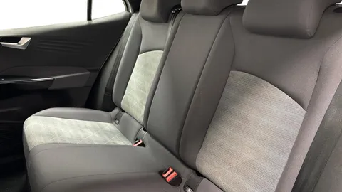 8 of 9 for VOLKSWAGEN ID.3 150kW Life Pro Performance 58kWh 5dr Auto