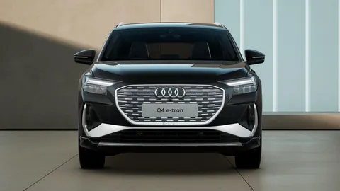4 of 11 for Audi Q4 e-tron 40 S line Auto 5dr 63kWh