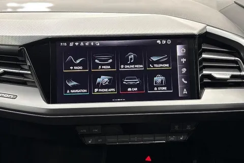 KR75WCF Audi Q4 e-tron Q4 Sport 45 e-tron 210,00 kW Thumbnail #13