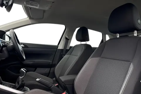 MV75UMS Volkswagen Polo 1.0 TSI Life 5dr Thumbnail #16