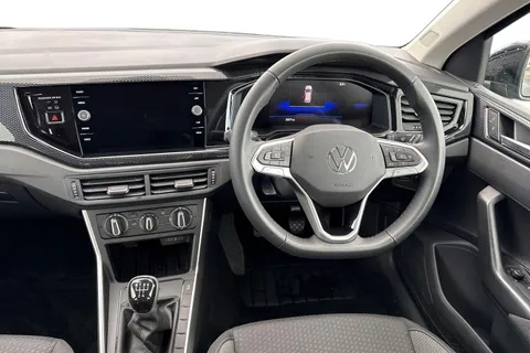 MV75UMS Volkswagen Polo 1.0 TSI Life 5dr Thumbnail #18