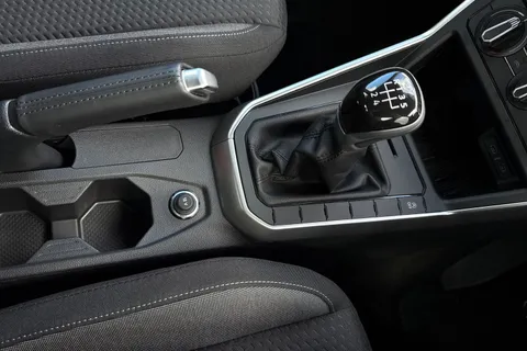 MV75UMS Volkswagen Polo 1.0 TSI Life 5dr Thumbnail #23