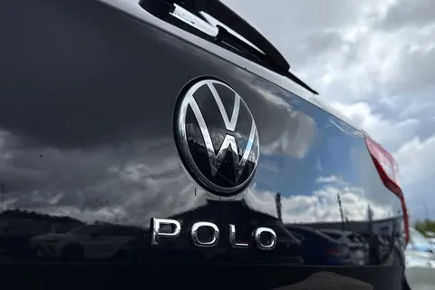 MV75UMS Volkswagen Polo 1.0 TSI Life 5dr Thumbnail #28