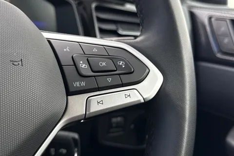 MV75UMS Volkswagen Polo 1.0 TSI Life 5dr Thumbnail #36