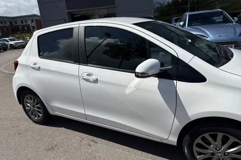30 of 44 for Toyota Yaris 1.33 Dual VVT-i Icon Euro 6 5dr