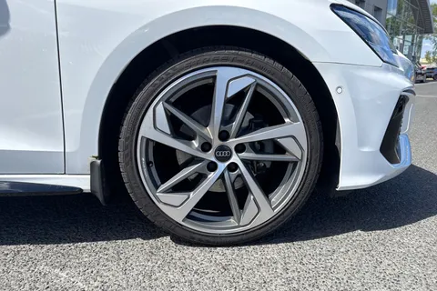 PY24EMX Audi A3 Black Edition 35 TDI  150 PS S tronic Thumbnail #13