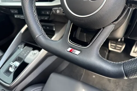 PY24EMX Audi A3 Black Edition 35 TDI  150 PS S tronic Thumbnail #26