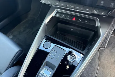 PY24EMX Audi A3 Black Edition 35 TDI  150 PS S tronic Thumbnail #34
