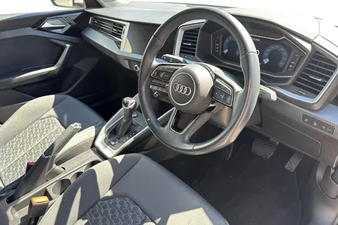 PX23OGW Audi A1 Sport 25 TFSI  95 PS S tronic Thumbnail #15