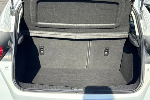 NA15OOD Ford Focus 1.6 Zetec Powershift Euro 6 5dr Thumbnail #7