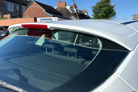 NA15OOD Ford Focus 1.6 Zetec Powershift Euro 6 5dr Thumbnail #27