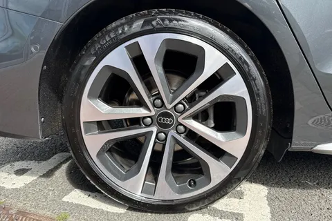 PX74MJJ Audi A3 S line 35 TFSI  150 PS 6-speed Thumbnail #12